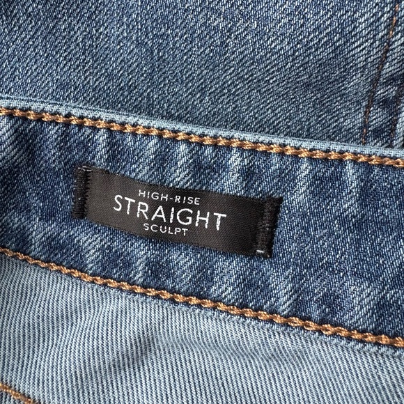 White House Black Market Women's Straight Leg Jeans - Picture 4 of 8